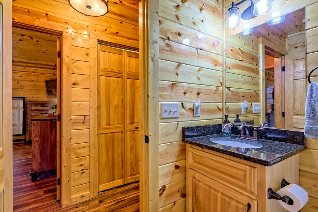 465 Woodcrest Drive, MURPHY, North Carolina image 29