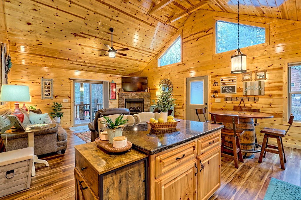 465 Woodcrest Drive, MURPHY, North Carolina image 24