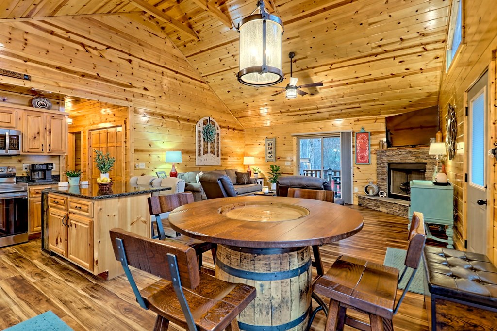 465 Woodcrest Drive, MURPHY, North Carolina image 22