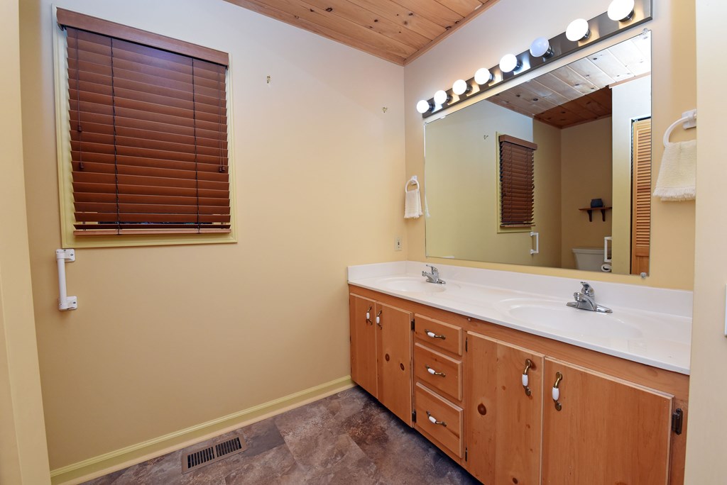452 Blue Ridge Trails, MORGANTON, Georgia image 35