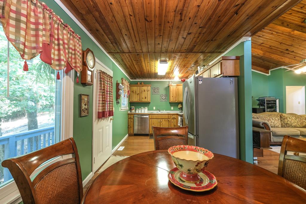131 Hills And Hollows Rd, MURPHY, North Carolina image 9