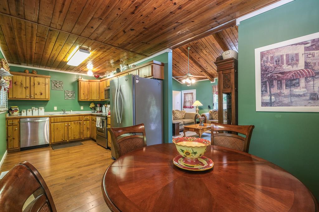131 Hills And Hollows Rd, MURPHY, North Carolina image 15
