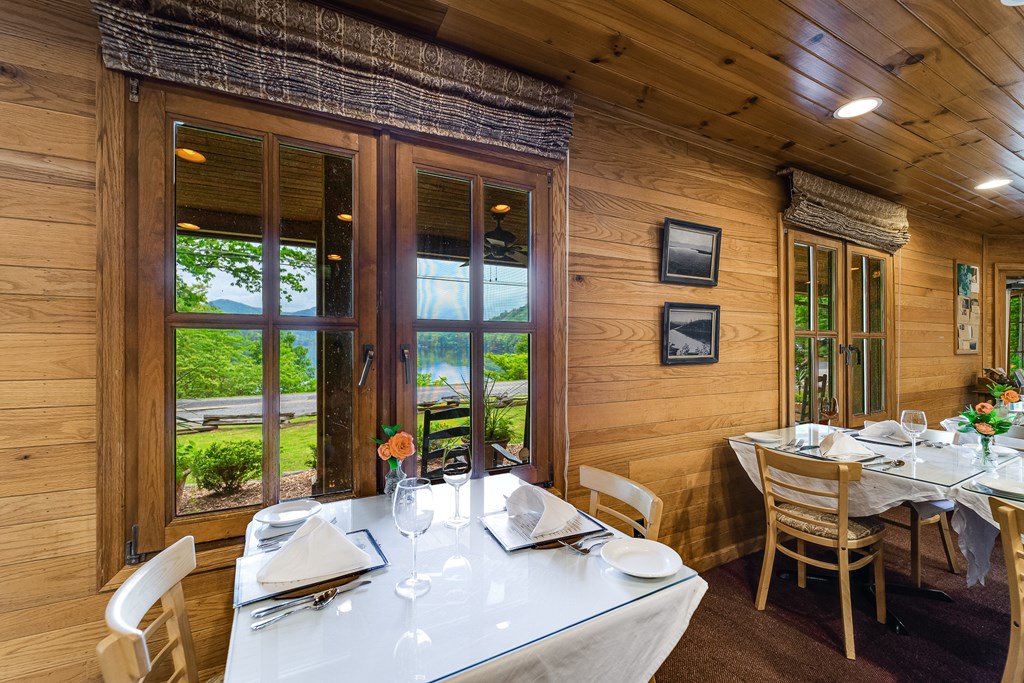 292 Pine Ridge Road, ROBBINSVILLE, North Carolina image 13