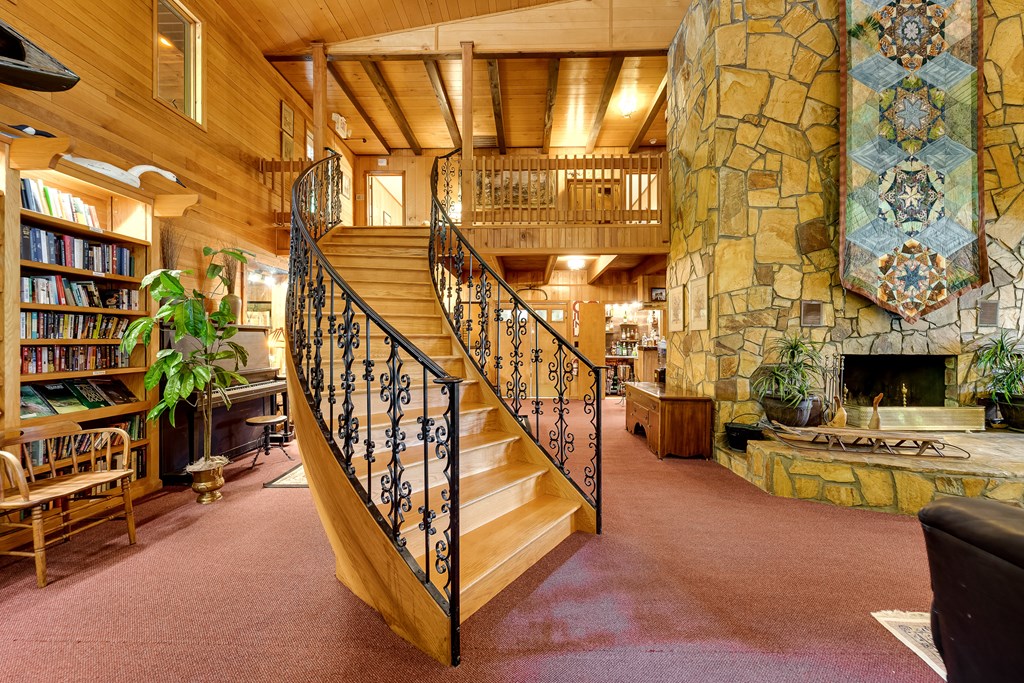 292 Pine Ridge Road, ROBBINSVILLE, North Carolina image 36