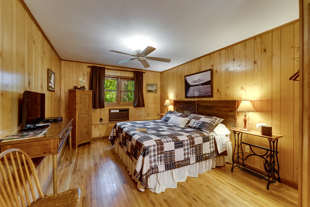 292 Pine Ridge Road, ROBBINSVILLE, North Carolina image 41