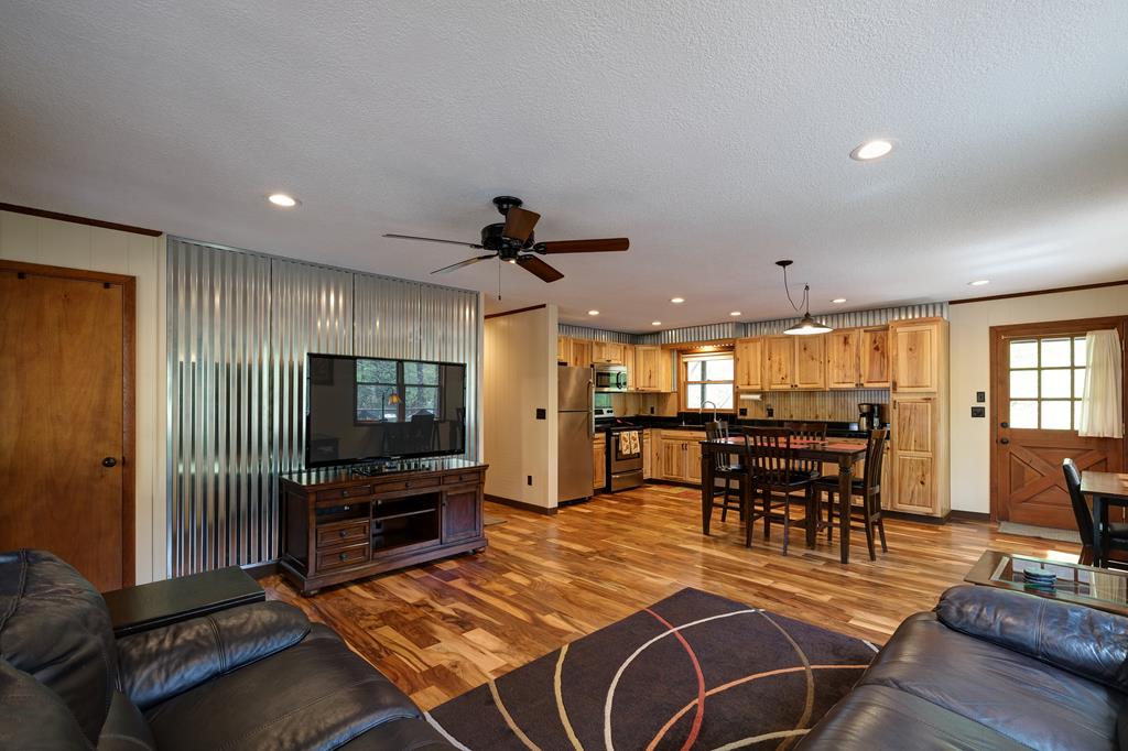 261 Holly Ridge Lane, MURPHY, North Carolina image 6