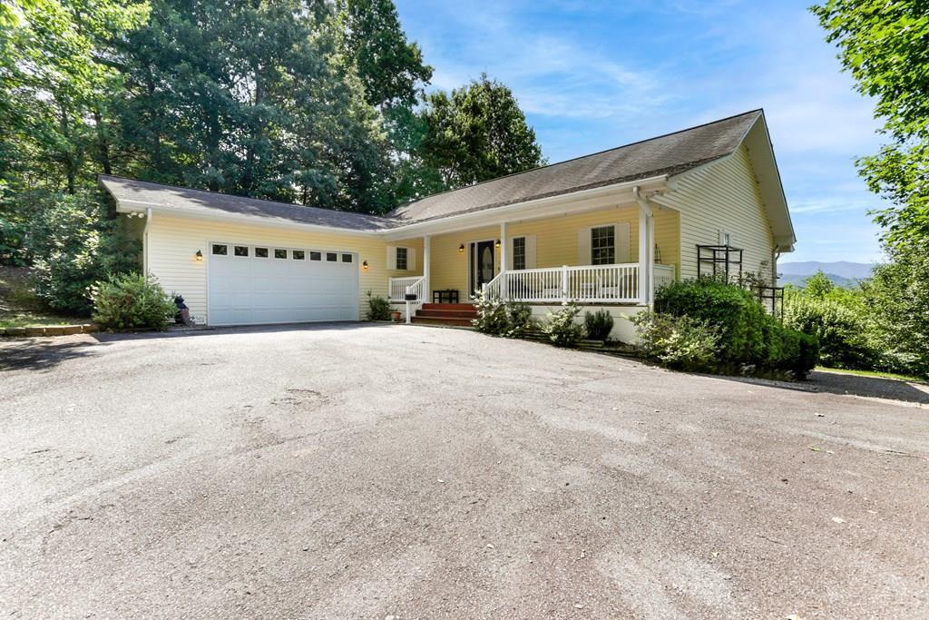 847 Scarletts Way, YOUNG HARRIS, Georgia image 1