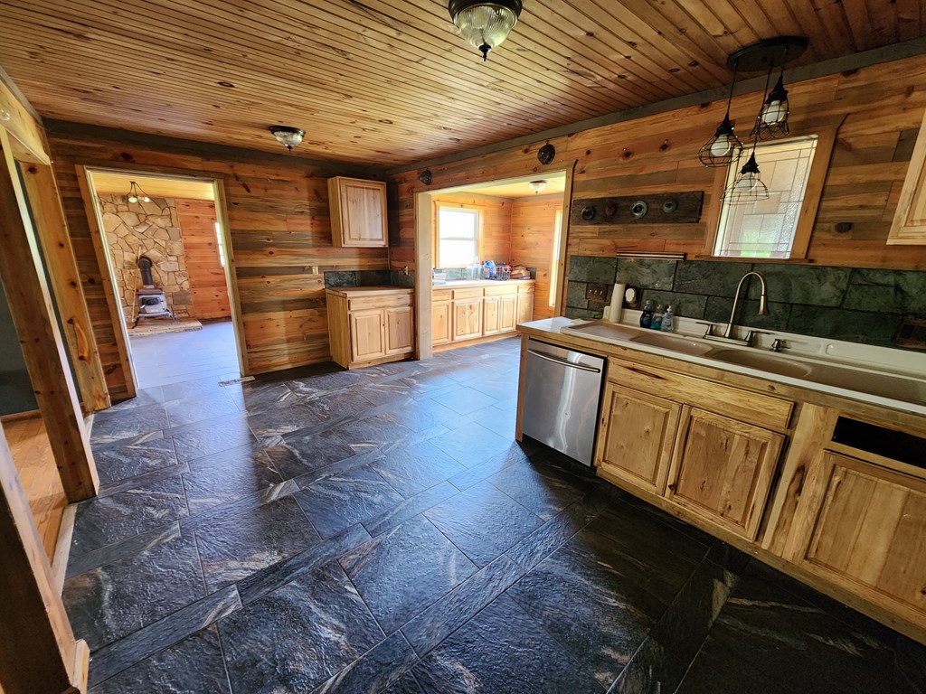 27 Russell Farm Rd, ANDREWS, North Carolina image 31