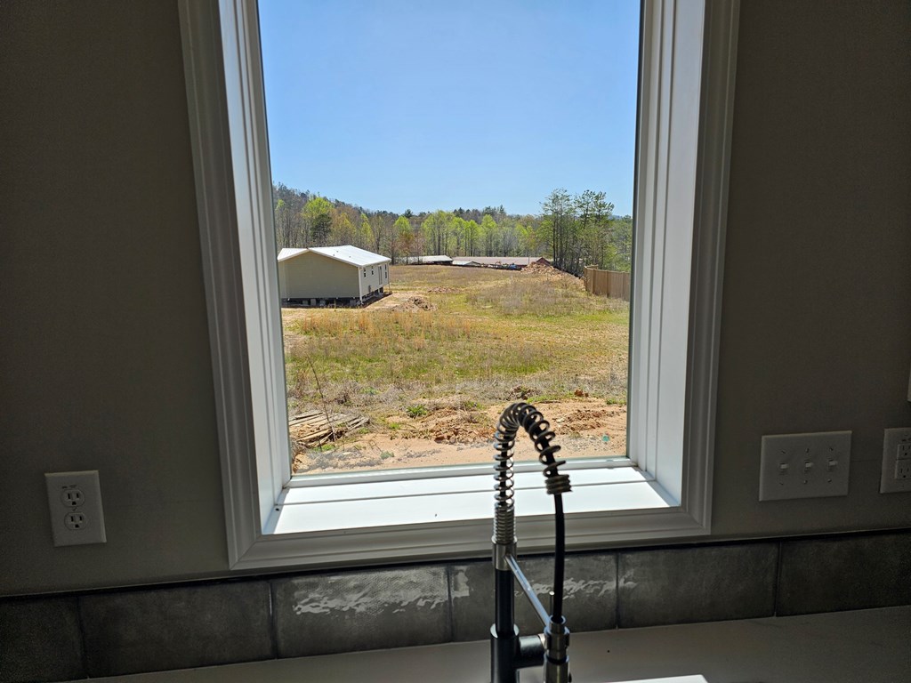 170 Linda Lane, MURPHY, North Carolina image 12