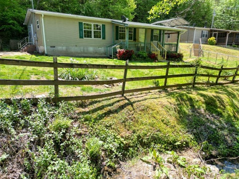 Homes For Sale - 832 Canyon Road<br/> MARBLE, NC 28905