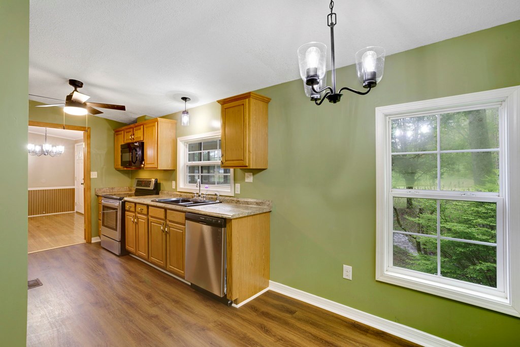 349 Kirby Ln, MURPHY, North Carolina image 11