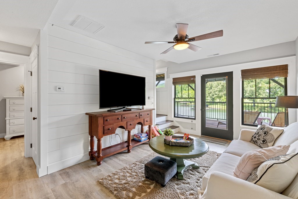 137 Kilmoore Lane, HAYESVILLE, New York image 33