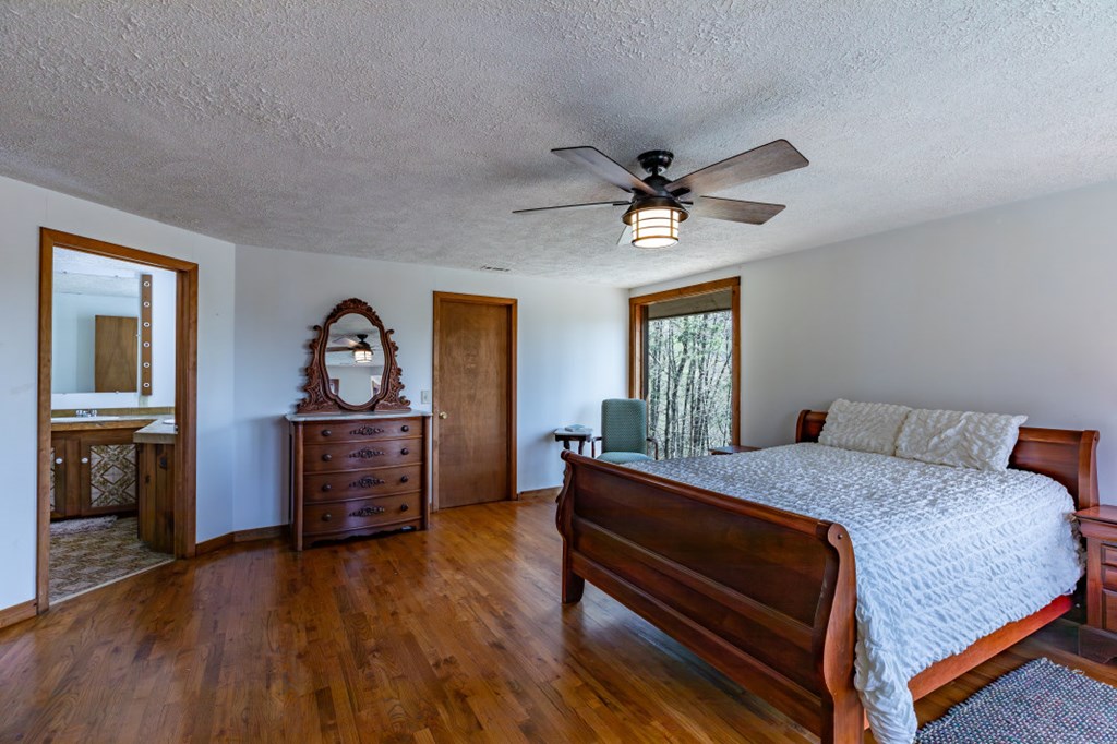 425 Running Deer Lane, MURPHY, North Carolina image 19