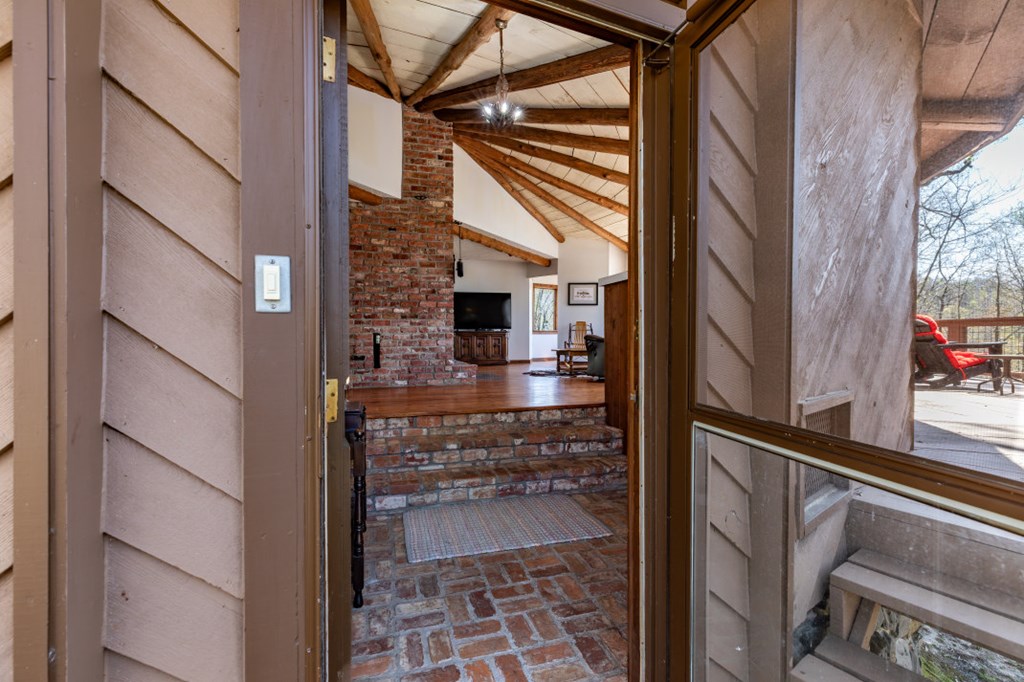 425 Running Deer Lane, MURPHY, North Carolina image 4