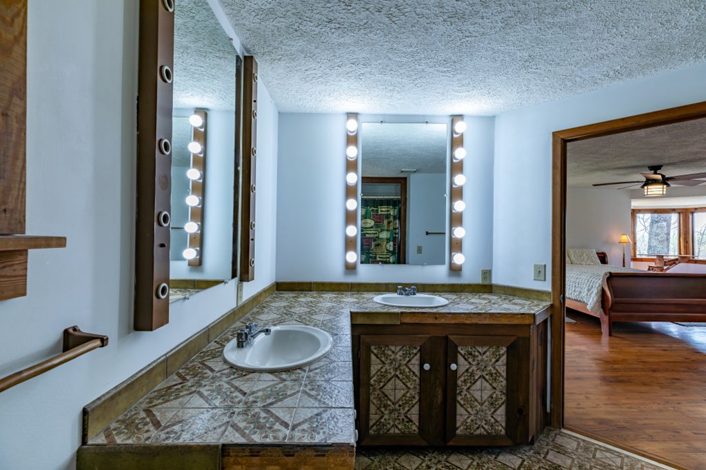 425 Running Deer Lane, MURPHY, North Carolina image 20