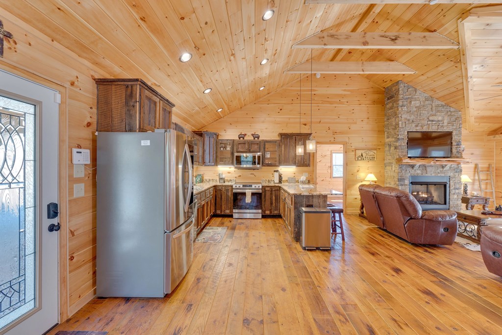 1101 Tarheel Dr, MURPHY, New York image 9
