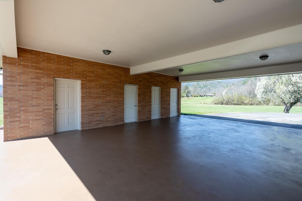 2915 Airport Road, MARBLE, North Carolina image 49