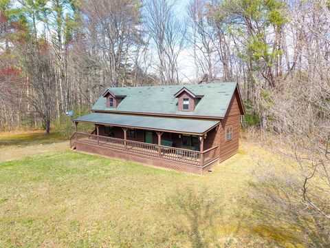 Homes For Sale - 1852 Deer Run Circle<br/> HIAWASSEE, GA 30546