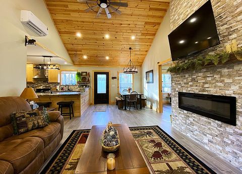 Homes For Sale - 2052 Granny Squirrel Dr<br/> Cherokee County, ANDREWS, NC 28901