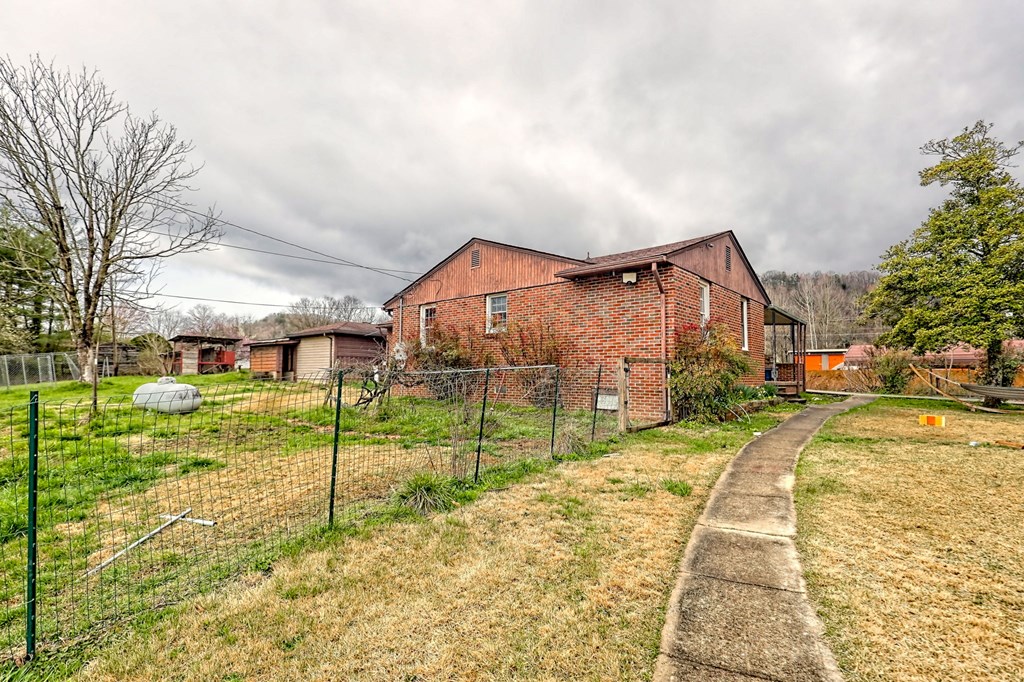 58 Watson Rd, MARBLE, North Carolina image 36