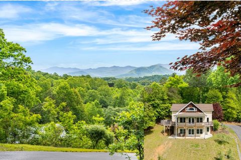 Homes For Sale - 105 Sharons Valley<br/> HAYESVILLE, NC 28904