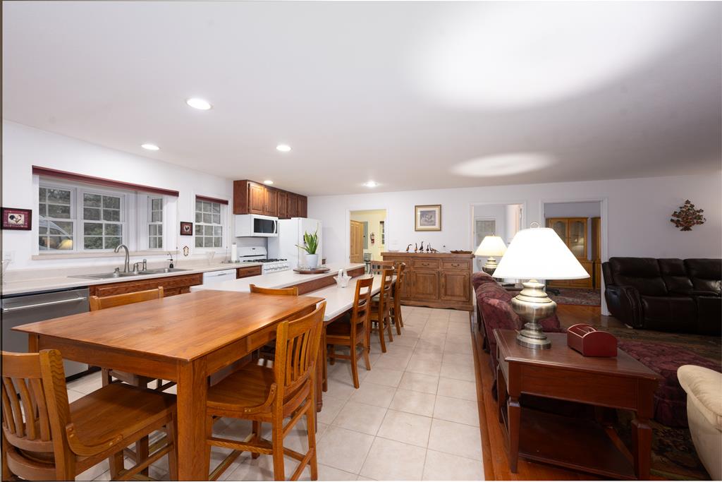221 Hunter Ln, MARBLE, North Carolina image 7