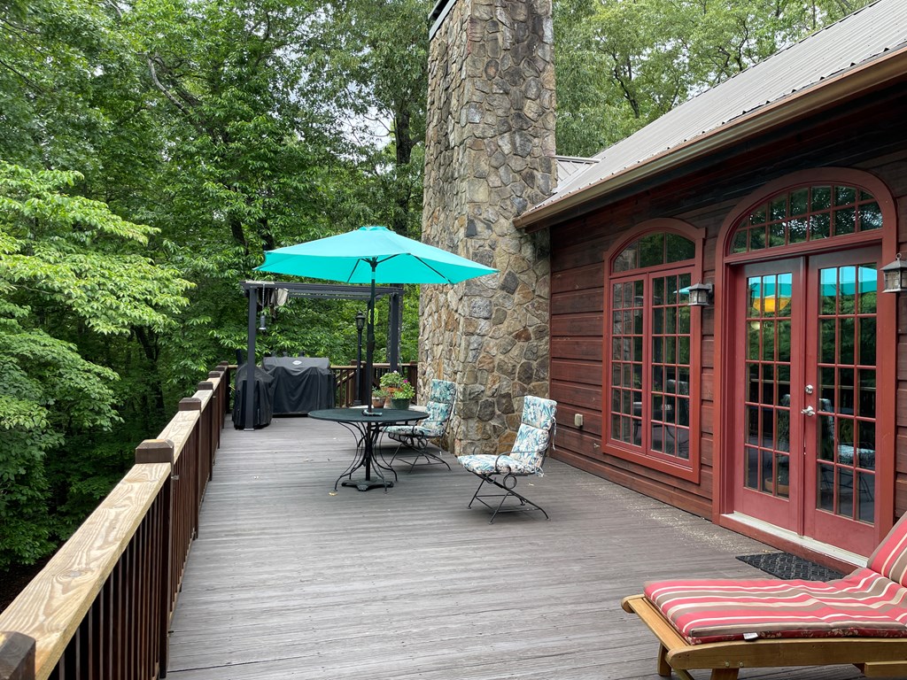 381 Ross Drive, BLUE RIDGE, Georgia image 9