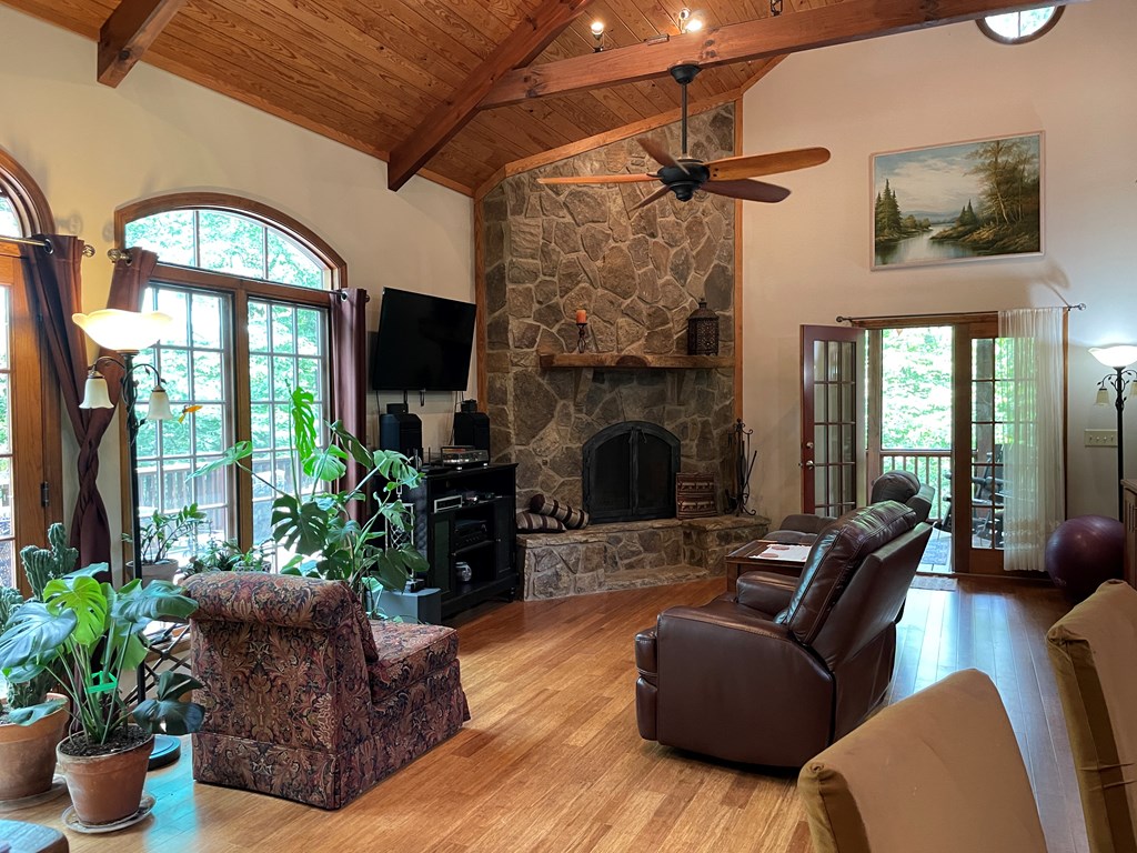 381 Ross Drive, BLUE RIDGE, Georgia image 12