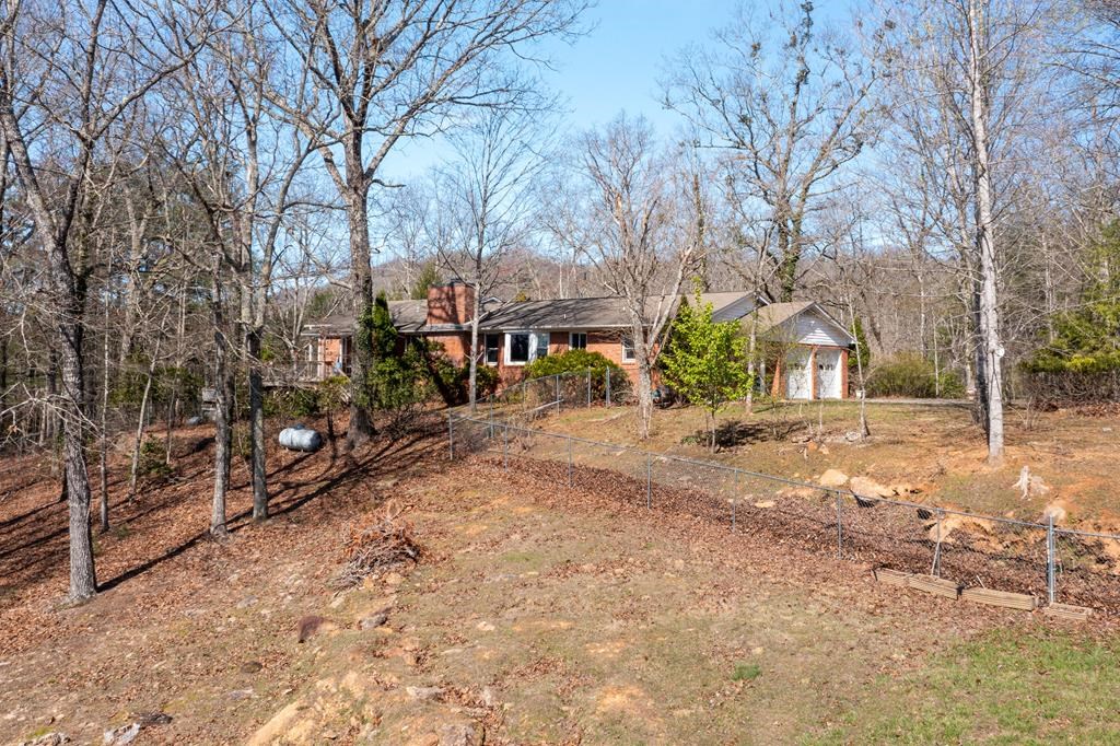 14 Wells Road, BRASSTOWN, North Carolina image 40