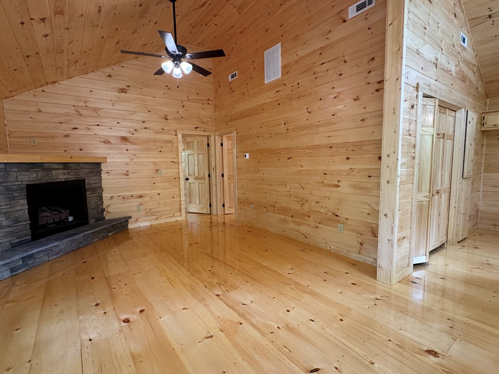 55 Lakeside View Trl, MURPHY, North Carolina image 13