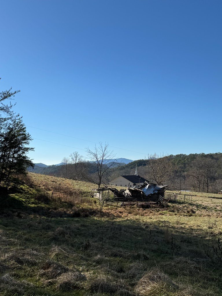 Robinson Road, ANDREWS, North Carolina image 8