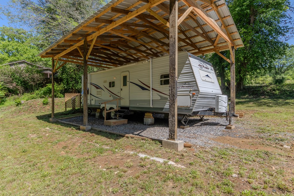 1170 Oakgrove Rd - Photo 3