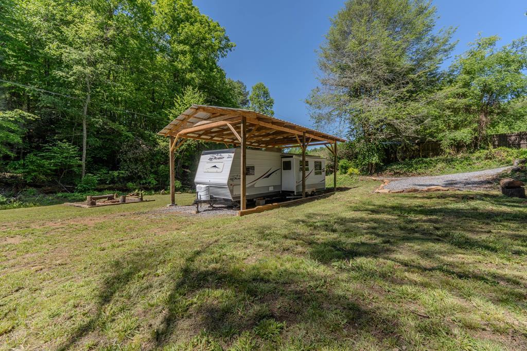 1170 Oakgrove Rd - Photo 2