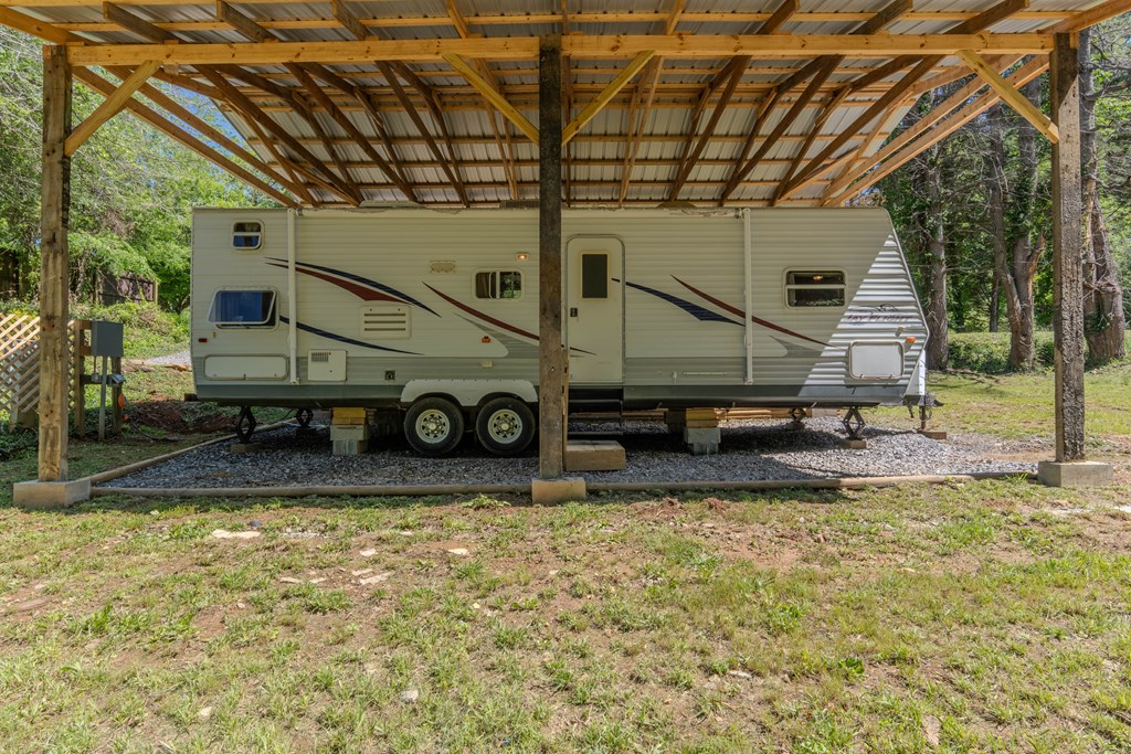 1170 Oakgrove Rd - Photo 4