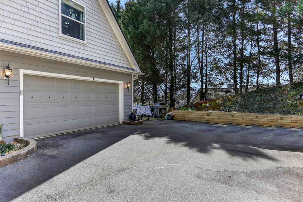 255 Ash Branch Circle, HAYESVILLE, North Carolina image 13