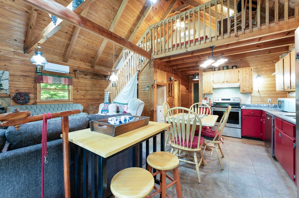 90 Pounding Mill Knob, HAYESVILLE, North Carolina image 14
