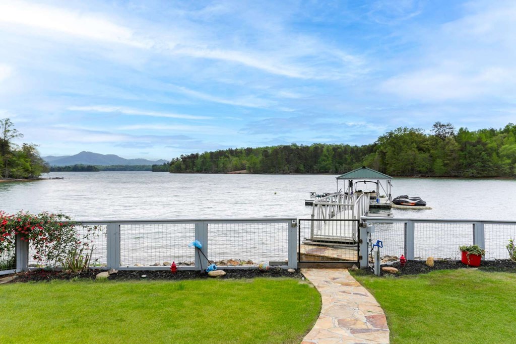 3873 Myers Chapel Rd, HAYESVILLE, North Carolina image 4
