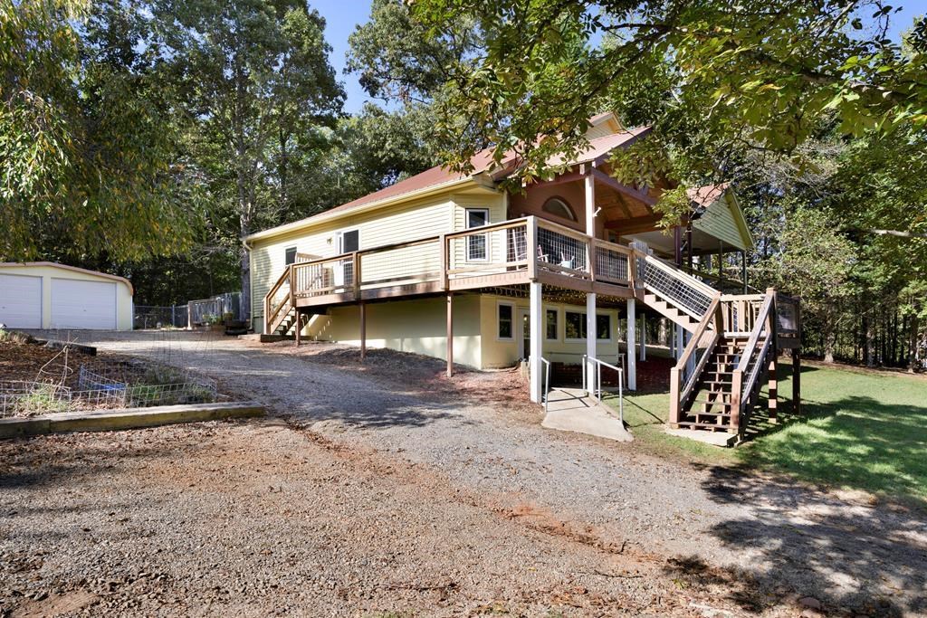 557 Hidden Pines Court, HIAWASSEE, Georgia image 4