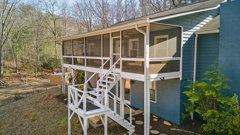 308 Twin Cedars Drive, MURPHY, North Carolina image 7