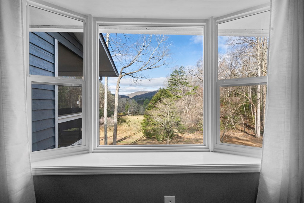 308 Twin Cedars Drive, MURPHY, North Carolina image 28