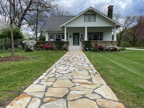 Homes For Sale - 114 Sioux St<br/> ANDREWS, NC 28901