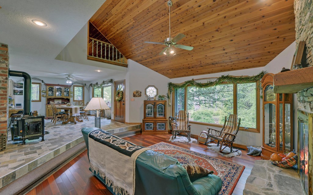 186 Fairhaven Drive, ANDREWS, North Carolina image 4