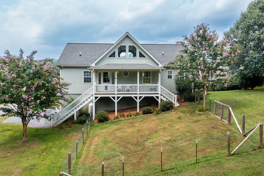 201 Hillside Terrace, WARNE, North Carolina image 2