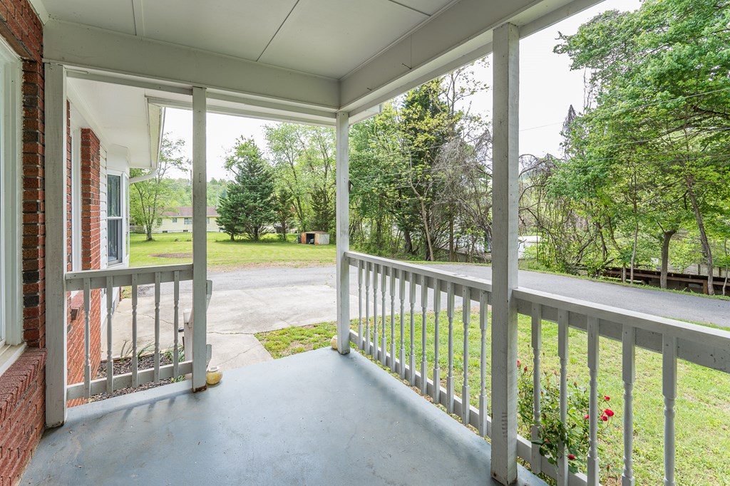 255 Truett Camp Road, HAYESVILLE, North Carolina image 5
