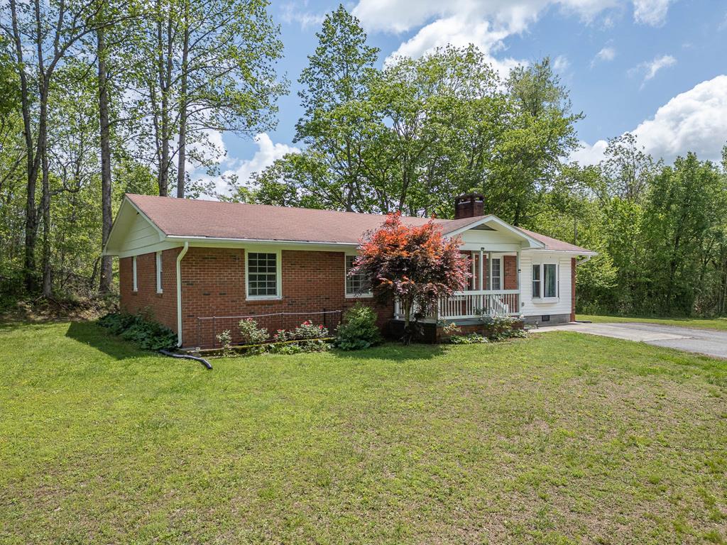 255 Truett Camp Road, HAYESVILLE, North Carolina image 1
