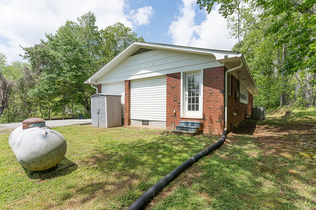 255 Truett Camp Road, HAYESVILLE, North Carolina image 36