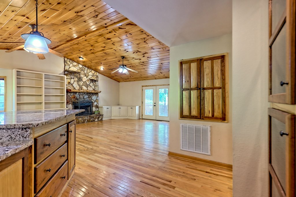 20 Berry Trace, MURPHY, North Carolina image 27