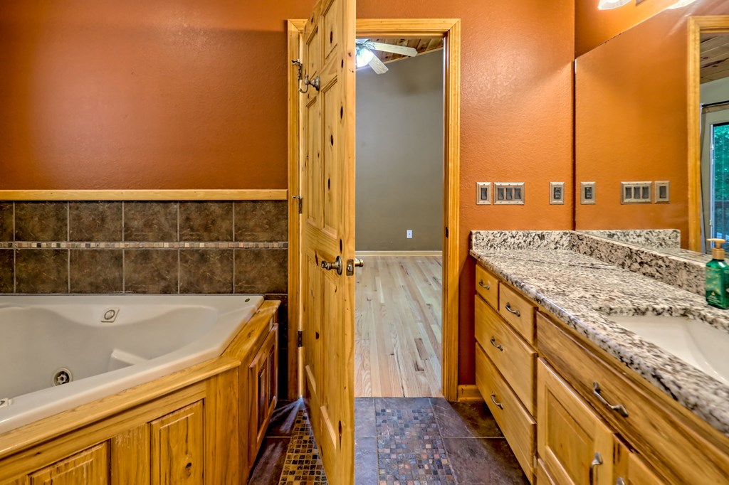 20 Berry Trace, MURPHY, North Carolina image 36