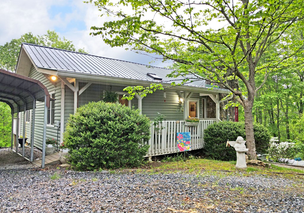 71 Mountain Laurel Rd, MURPHY, North Carolina image 3