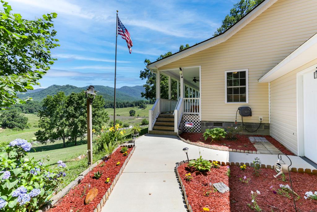 770 Geisky Creek Rd, HAYESVILLE, North Carolina image 1